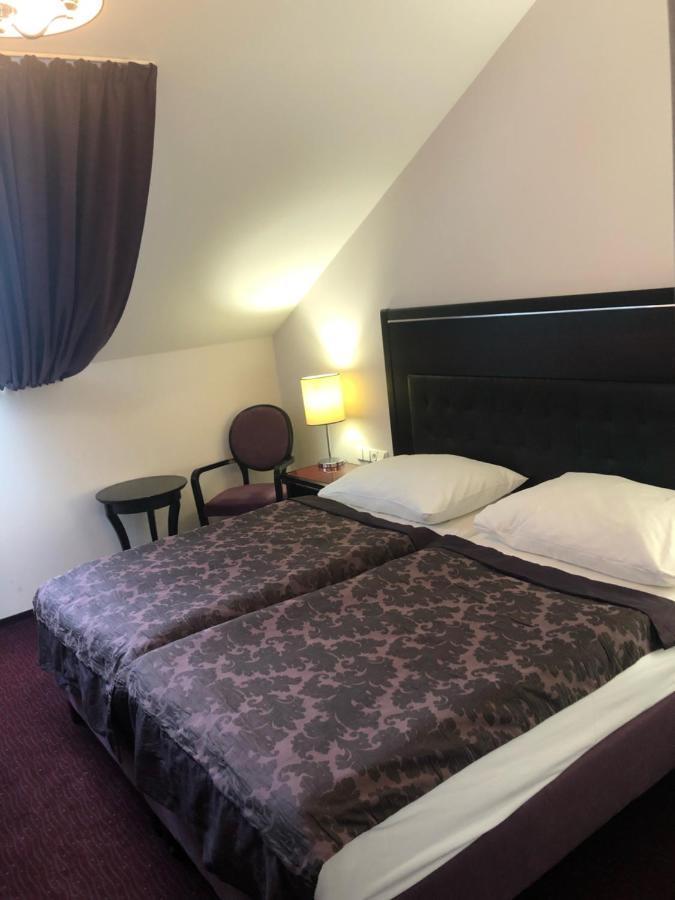 Residence Helmova Прага Екстериор снимка